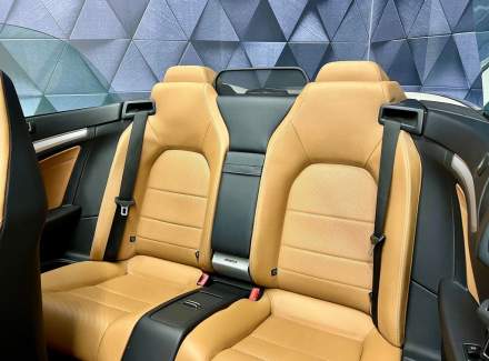 Mercedes-Benz - E-class