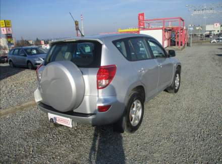 Toyota - RAV 4