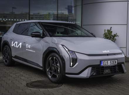 Kia - EV4