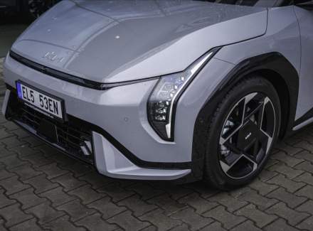 Kia - EV4