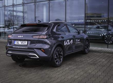 Kia - XCeed