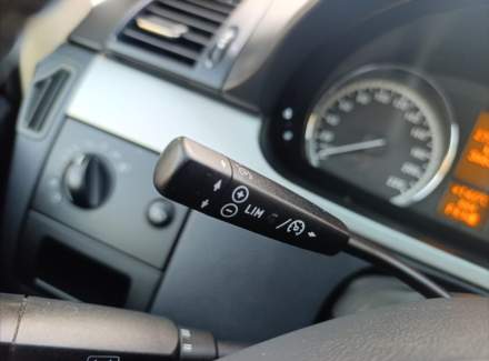 Mercedes-Benz - Viano