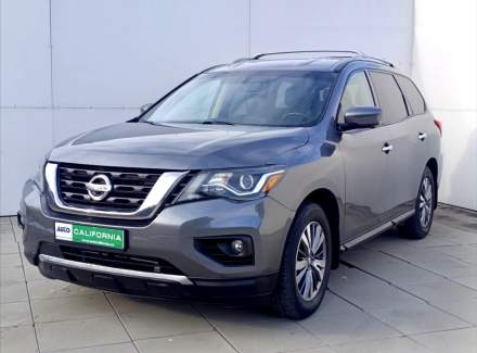 Nissan - Pathfinder