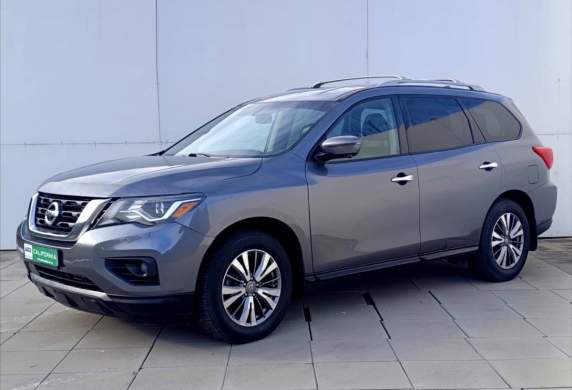 Nissan - Pathfinder