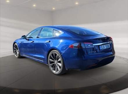 Tesla - Model S