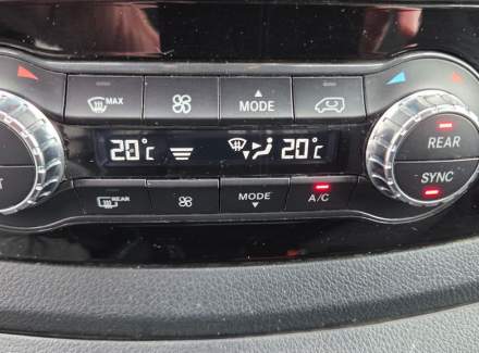 Mercedes-Benz - Vito