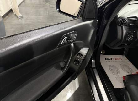Mercedes-Benz - C-class