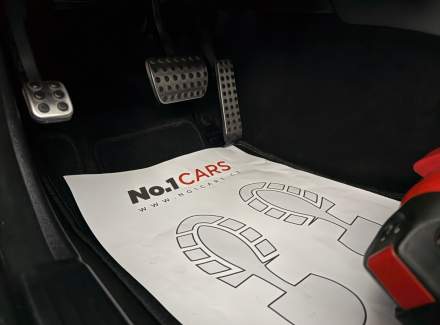 Mercedes-Benz - C-class