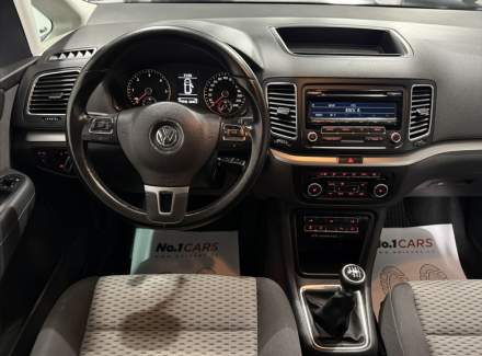 Volkswagen - Sharan