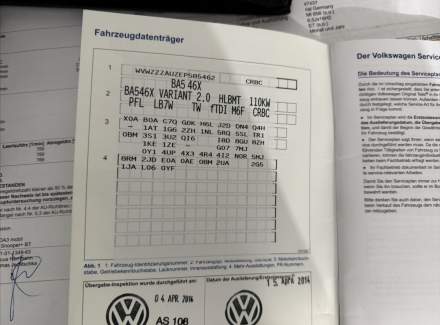 Volkswagen - Golf