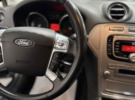 Ford - Mondeo