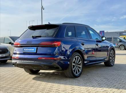 Audi - Q7
