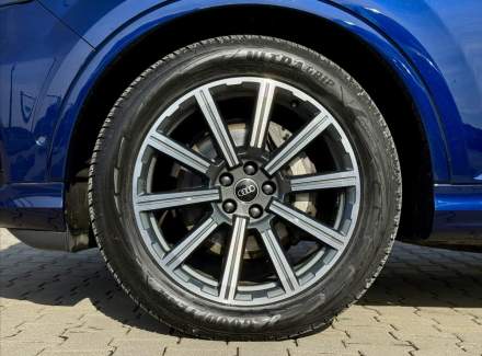 Audi - Q7