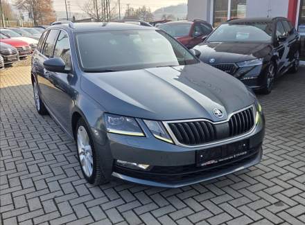 Škoda - Octavia