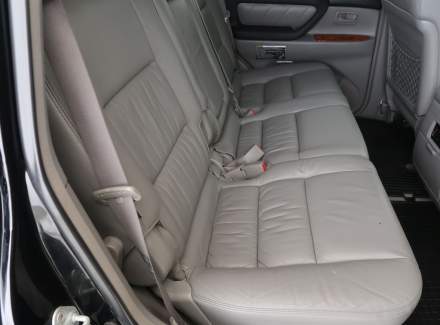 Toyota - Land Cruiser