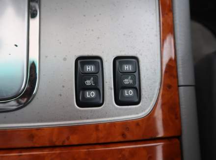 Toyota - Land Cruiser