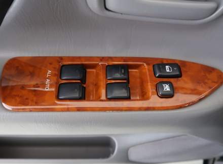 Toyota - Land Cruiser