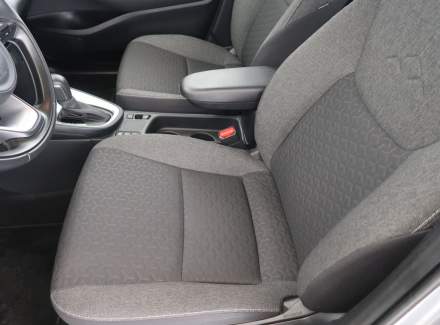 Toyota - Yaris Cross