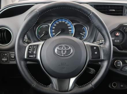 Toyota - Yaris