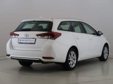 Toyota - Auris