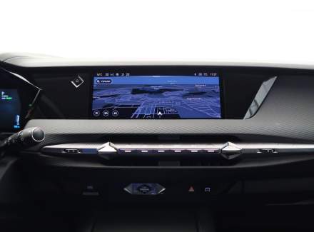 DS Automobiles - DS4