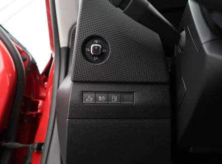 DS Automobiles - DS4