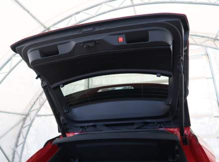 DS Automobiles - DS4