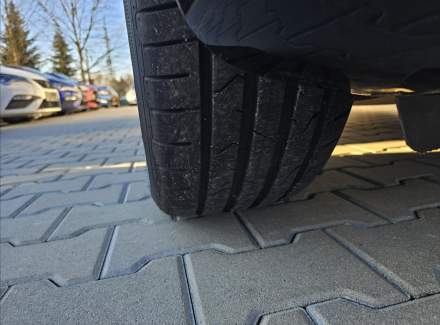 Mercedes-Benz - V-class