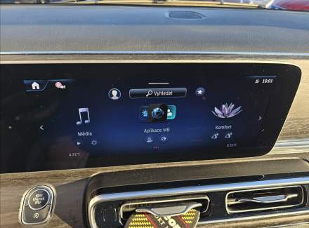 Mercedes-Benz - V-class