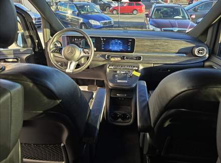 Mercedes-Benz - V-class