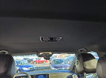 Mercedes-Benz - V-class