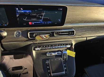 Mercedes-Benz - V-class