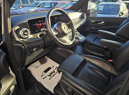 Mercedes-Benz - V-class