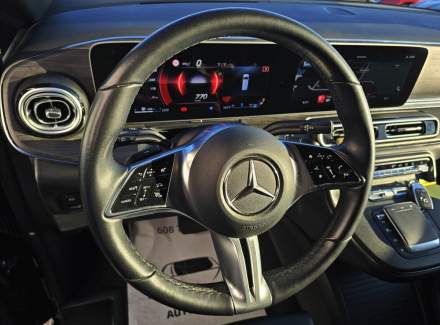 Mercedes-Benz - V-class