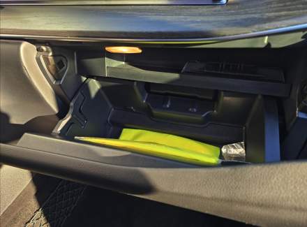 Mercedes-Benz - V-class