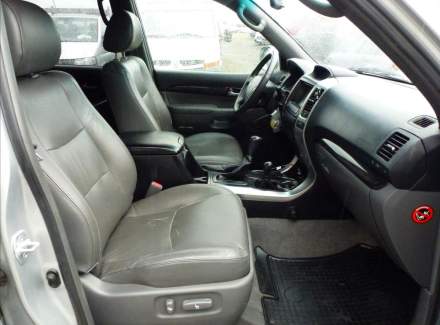 Toyota - Land Cruiser