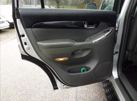 Toyota - Land Cruiser