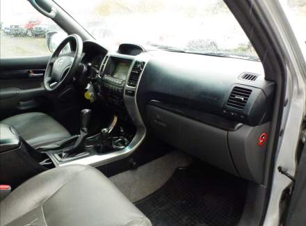 Toyota - Land Cruiser