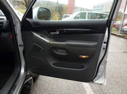 Toyota - Land Cruiser