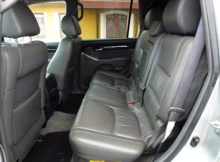 Toyota - Land Cruiser