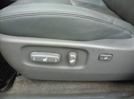 Toyota - Land Cruiser