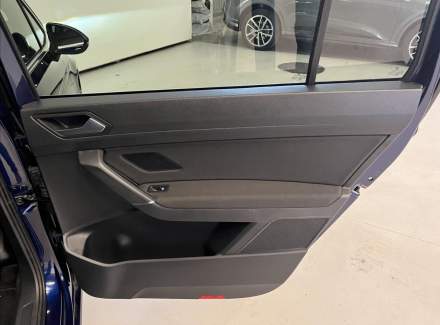 Volkswagen - Touran