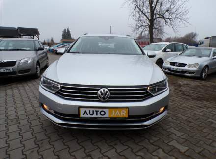 Volkswagen - Passat