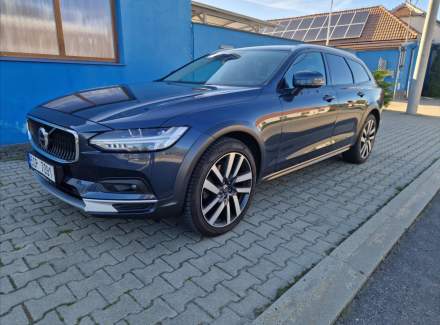 Volvo - V90