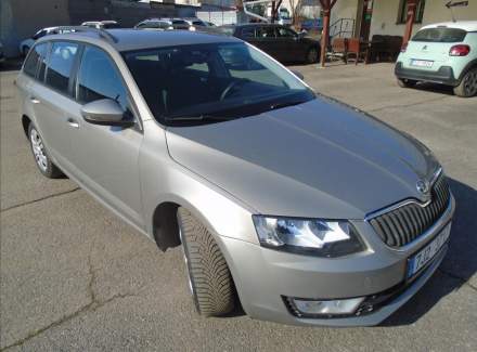 Škoda - Octavia