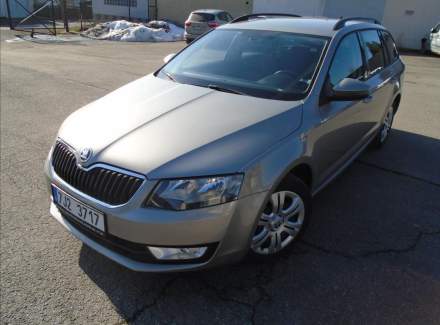 Škoda - Octavia