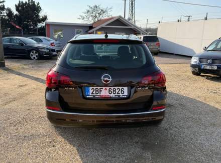 Opel - Astra
