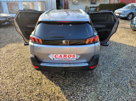 Peugeot - 5008