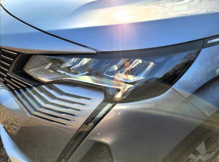 Peugeot - 5008