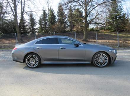 Mercedes-Benz - CLS